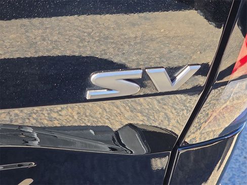 Used 2024 Nissan Frontier SV w/ SV Convenience Package image 13