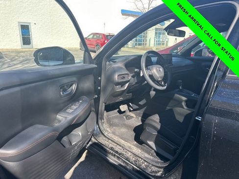 Certified 2024 Honda HR-V Sport image 17