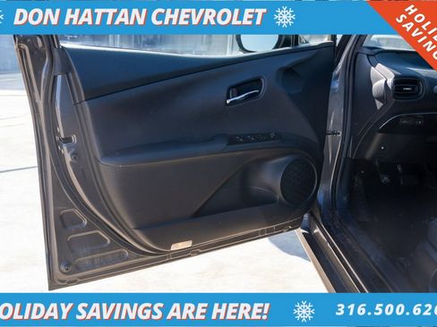 Used 2016 Toyota Prius Two image 13