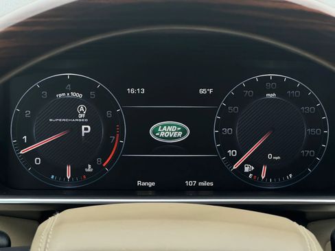 Used 2015 Land Rover Range Rover Supercharged AWD/4WD image 38