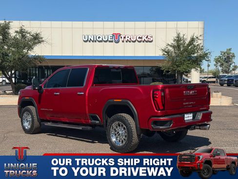 Used 2024 GMC Sierra 2500 Denali w/ Denali Reserve Package AWD/4WD image 8