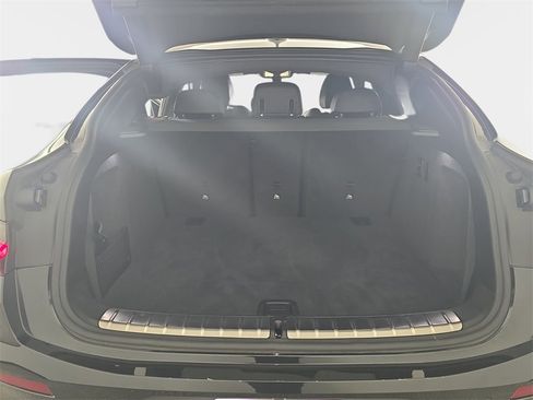 Certified 2025 BMW X4 xDrive30i image 13