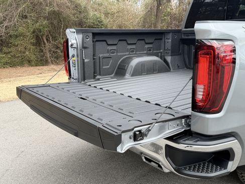 New 2026 GMC Sierra 1500 SLT w/ SLT Premium Plus Package image 14