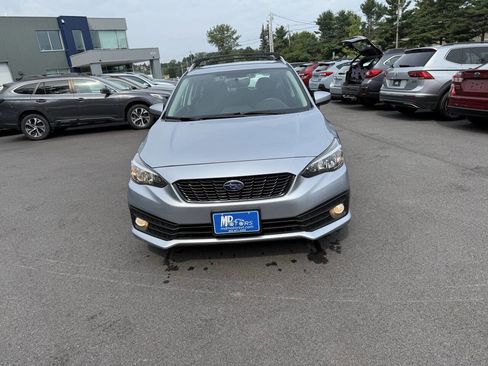 Used 2022 Subaru Impreza 2.0i Premium image 9
