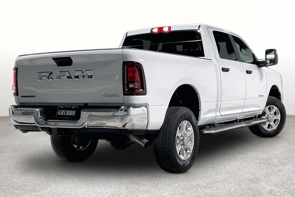 Used 2026 RAM 2500 Big Horn AWD/4WD image 2