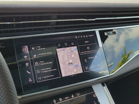 New 2026 Audi SQ8 Premium Plus AWD/4WD image 11