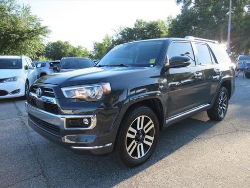 Used 2024 Toyota 4Runner Limited RWD image 3
