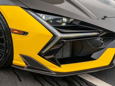 Used 2024 Lamborghini Revuelto AWD/4WD image 9