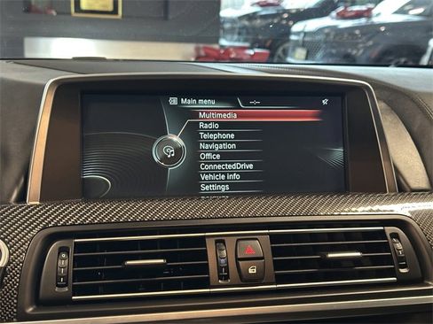 Used 2015 BMW M6 Convertible image 20