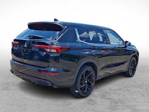 Used 2022 Mitsubishi Outlander SEL Black Edition AWD/4WD image 5