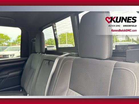 Used 2018 Nissan Titan XD AWD/4WD image 33