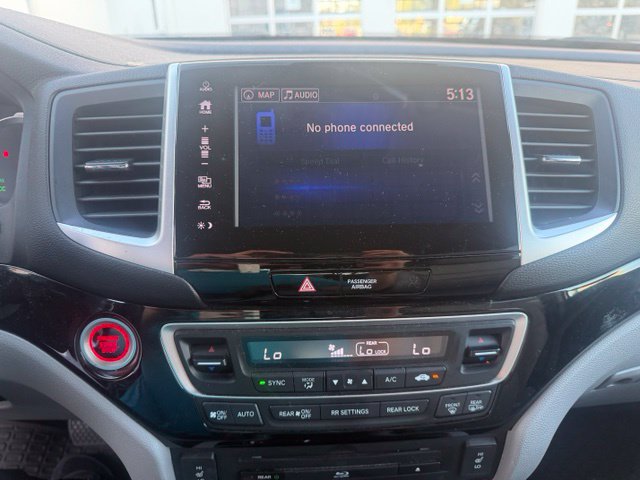 Used 2017 Honda Pilot Touring image 8