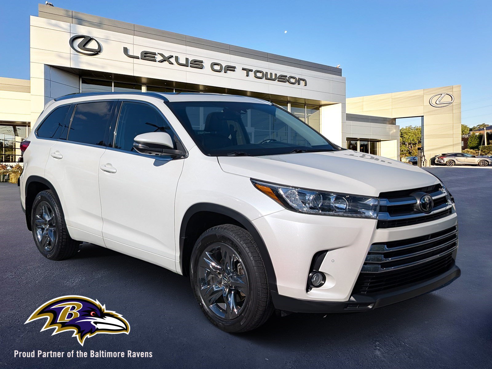 Used 2017 Toyota Highlander Limited Platinum w/ Carpet Mat Package AWD/4WD image 1