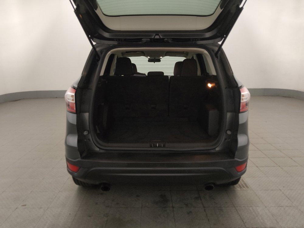 Used 2018 Ford Escape SE w/ SE Sync 3 Package FWD image 29