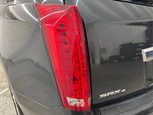 Used 2015 Cadillac SRX Luxury AWD/4WD image 33