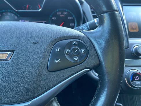 Used 2019 Chevrolet Impala LT image 35