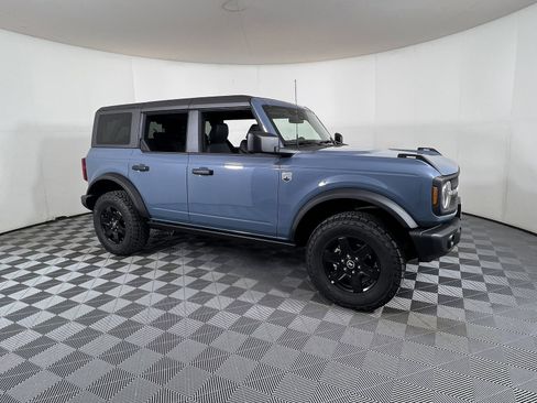 New 2025 Ford Bronco Big Bend w/ Black Diamond Package image 1