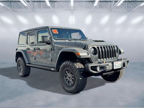 Used 2022 Jeep Wrangler Unlimited Rubicon w/ Trailer Tow Package image 13