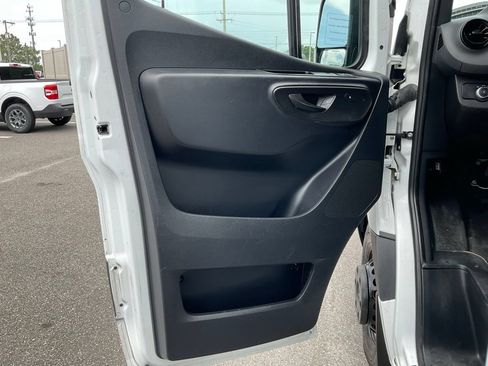 Used 2024 Mercedes-Benz Sprinter 3500 image 13