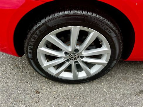 Used 2015 Volkswagen Eos Komfort image 16