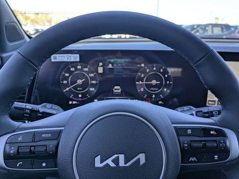 New 2025 Kia Sportage X-Pro AWD/4WD image 34