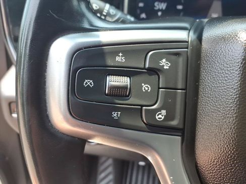 Used 2025 Chevrolet Silverado 1500 LT RWD image 23