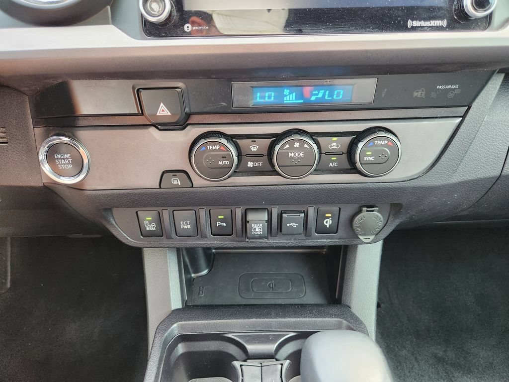 Used 2021 Toyota Tacoma TRD Sport w/ Technology Package RWD image 19