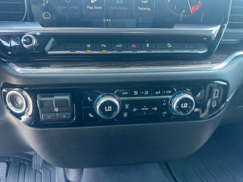 Used 2024 GMC Sierra 2500 SLE w/ SLE Value Package; AWD/4WD image 16