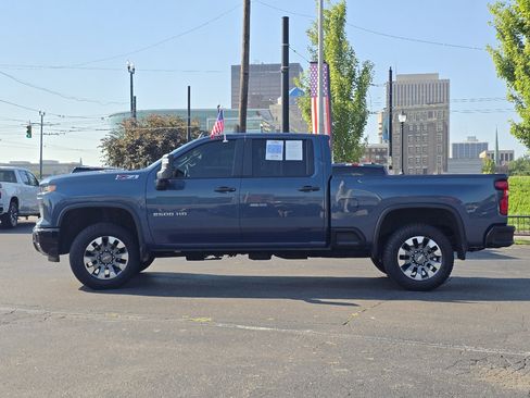Used 2025 Chevrolet Silverado 2500 Custom w/ Custom Value Package AWD/4WD image 21