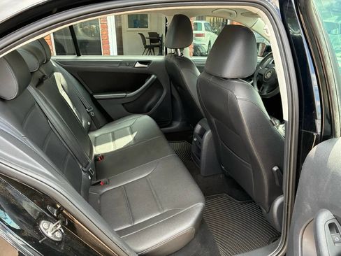 Used 2014 Volkswagen Jetta SE image 15