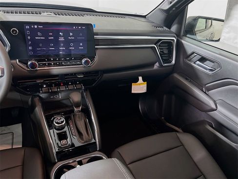 New 2026 GMC Canyon Elevation w/ Convenience Package image 19