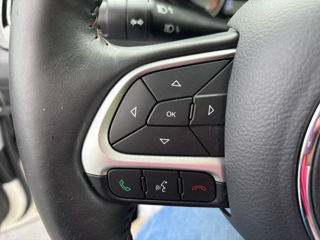 Used 2018 Jeep Compass Limited w/ Navigation Group AWD/4WD image 18