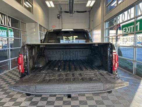 Used 2019 Ford F150 Raptor w/ Equipment Group 802A Luxury image 8