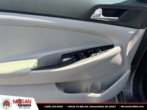 Used 2020 Hyundai Tucson Value FWD image 14