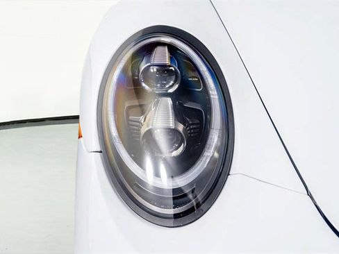 Used 2019 Porsche 911 Carrera 4S image 23