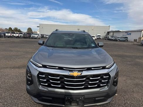 Used 2025 Chevrolet Equinox LT w/ Convenience Package II image 22