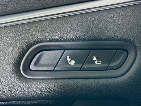 Used 2024 Cadillac Escalade ESV Luxury w/ LPO, Floor Liner Package image 22