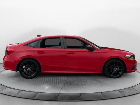 Used 2023 Honda Civic Sport image 8