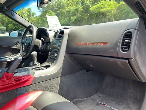 Used 2007 Chevrolet Corvette Z06 w/ Preferred Equipment Group image 13