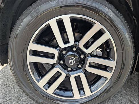 Used 2023 Toyota 4Runner Limited RWD image 20