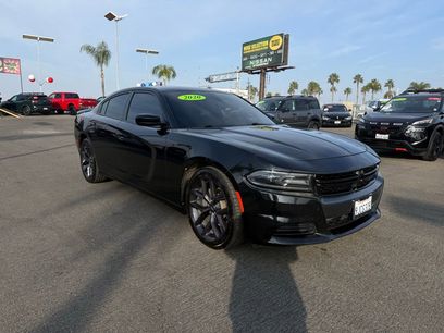 Used 2020 Dodge Charger SXT w/ Blacktop Package