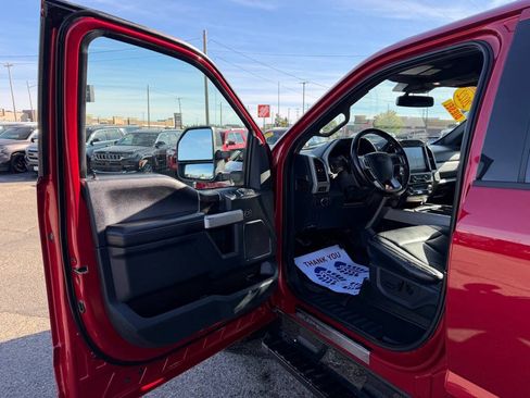 Used 2022 Ford F250 Lariat w/ Black Appearance Package AWD/4WD image 11