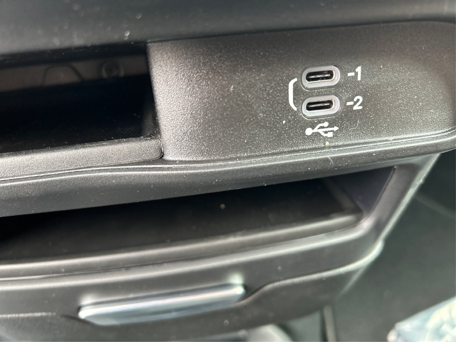 New 2026 Chrysler Pacifica Select FWD image 33