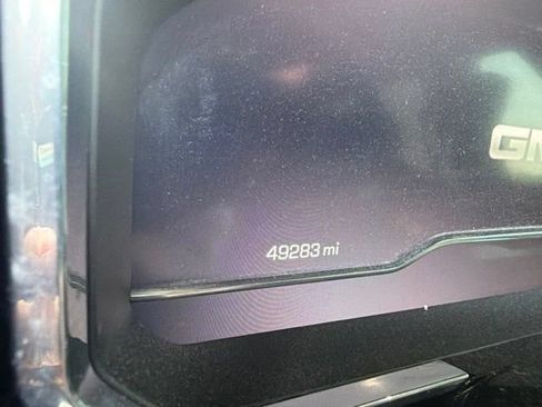 Used 2024 GMC Sierra 1500 Elevation RWD image 10