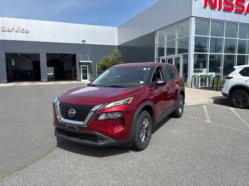 Used 2021 Nissan Rogue S AWD/4WD image 3