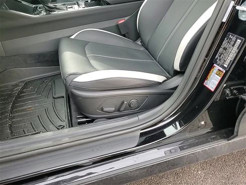 Used 2025 Kia K5 GT-Line w/ GT-Line Premium Package image 12