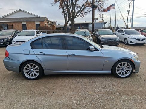 Used 2011 BMW 328i Sedan image 4