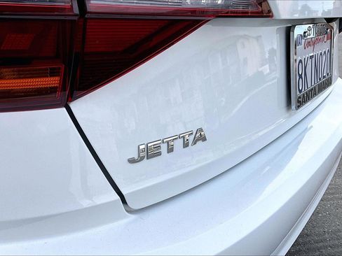Used 2019 Volkswagen Jetta S image 8