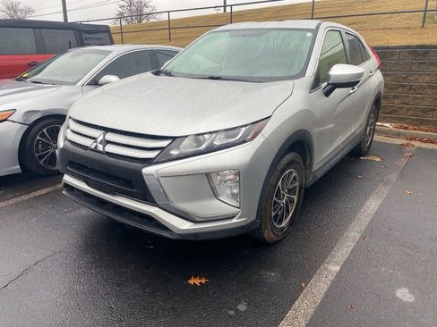 Used 2020 Mitsubishi Eclipse Cross ES image 3
