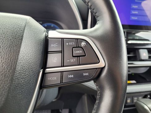 Used 2023 Toyota Highlander Limited image 25